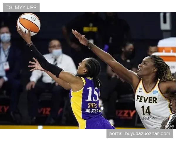 深度报道:从G联赛到WNBA,火花队落选秀的逆袭之路 深度报道:从G联赛到WNBA,火花队落选秀的逆袭之路